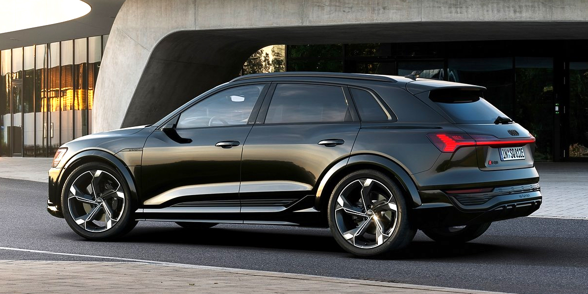 รีวิว Audi Q8 E-tron 2025 สีสันใหม่ โดนใจวัยรุ่น